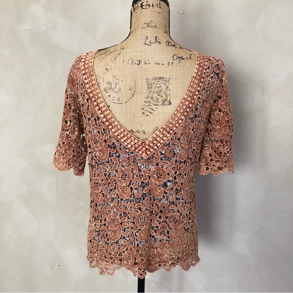 Gimmicks by BKE bohemian crochet layered top - Picture 4 of 6